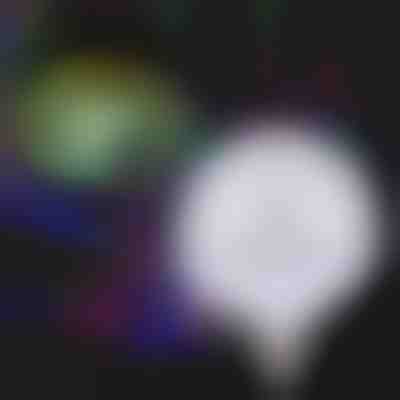 Bec colorat cu LED și rotire automată | GLOWELLA